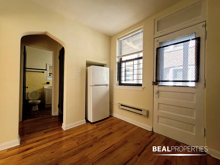 4407 N Wolcott — Photo 9