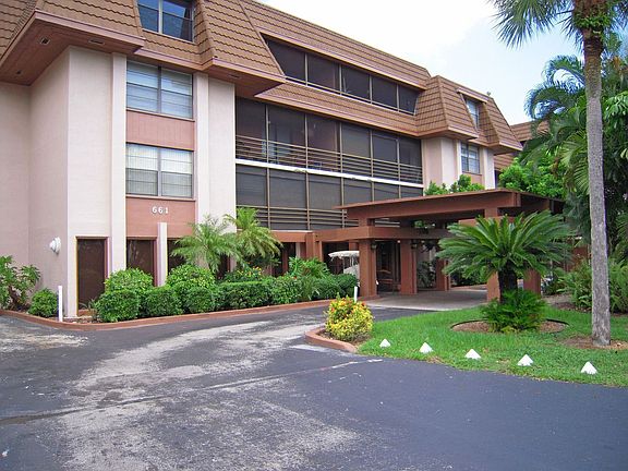 2nd image of 661 NE 195th St APT 401