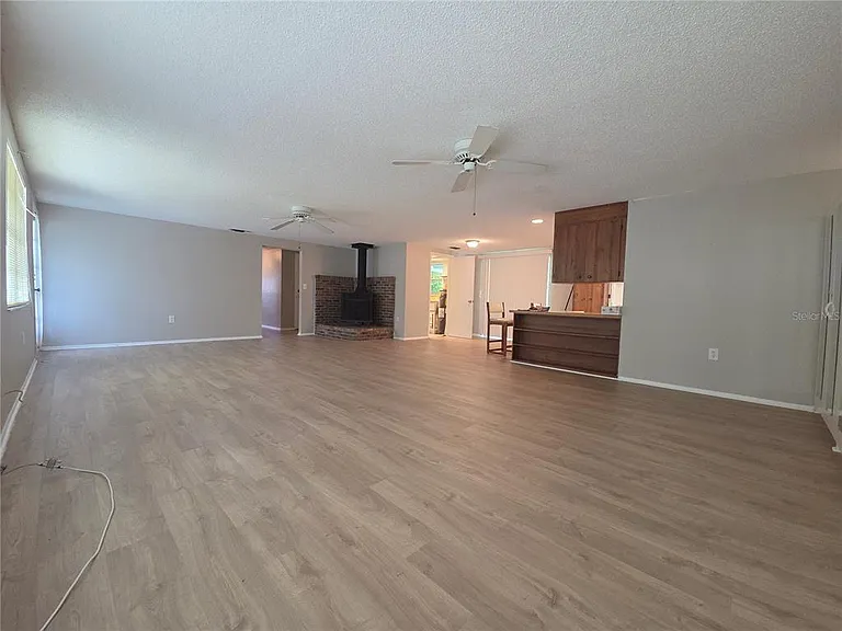 4136 S Lockwood Ridge Rd — Photo 6
