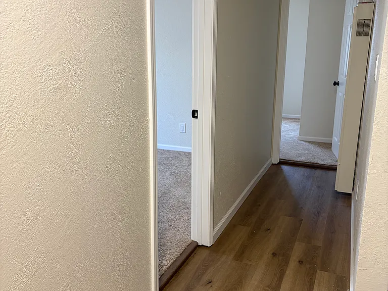 1030 Orchard Dr #D — Photo 8
