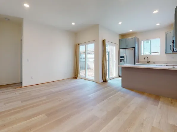 4928 63rd St, San Diego, CA 92115