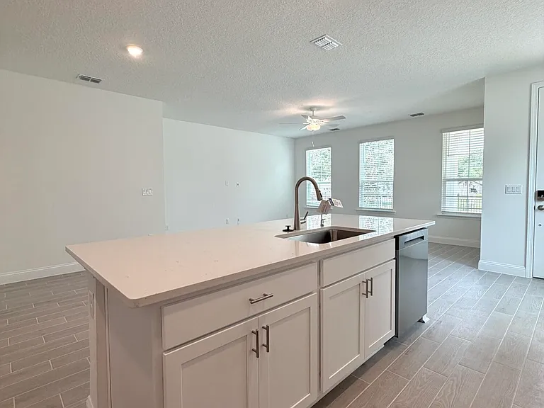 4031 Lingo Ln — Photo 10