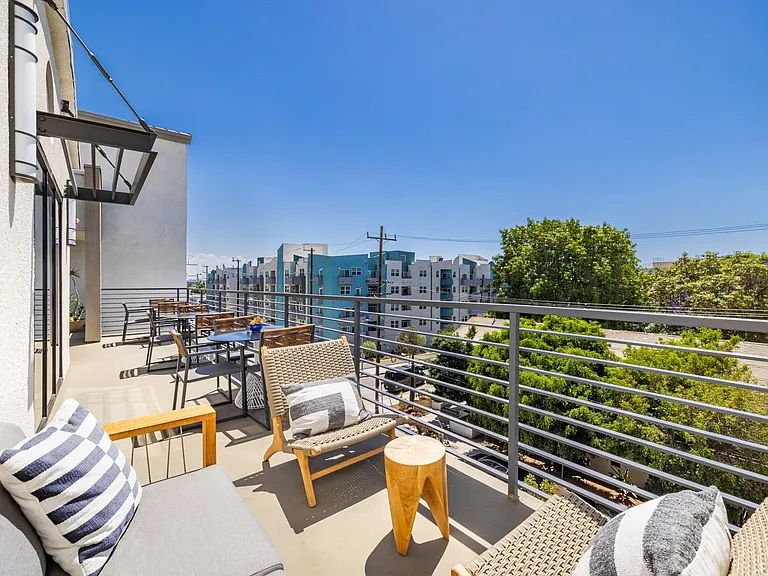 The Guild North Hollywood — Photo 37