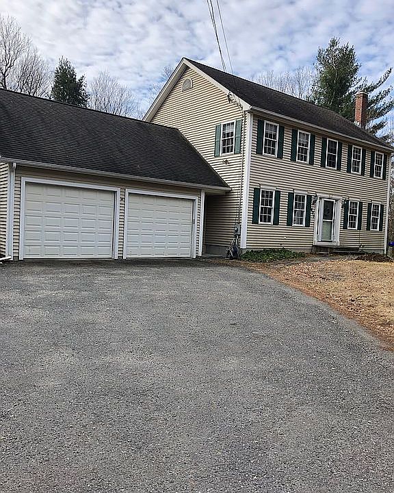 Three bedroom colonial 
