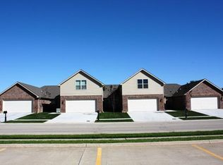 197 E John Casey Rd, Bourbonnais, IL 60914