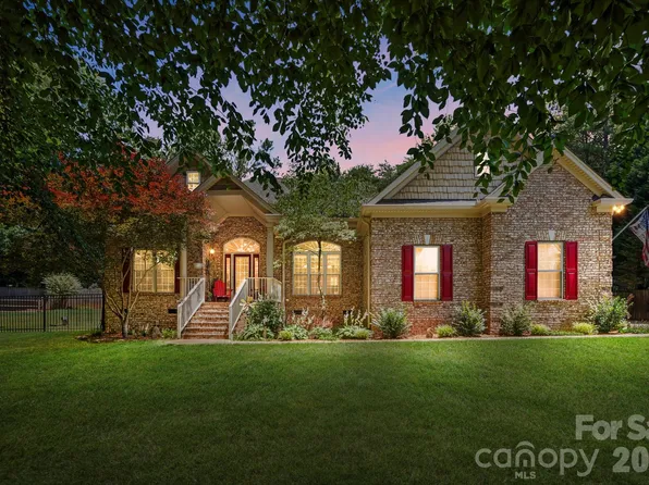 4342 Harbor Watch Dr, Denver, NC 28037