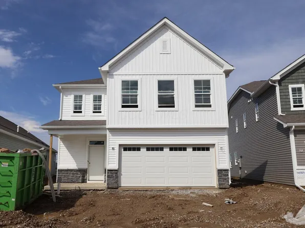 1011 Dawsons Dr, Hebron, OH 43025