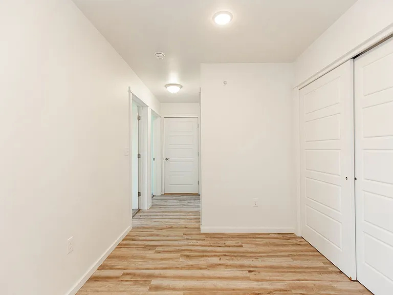 Cottonwood Corner Apartments — Photo 15