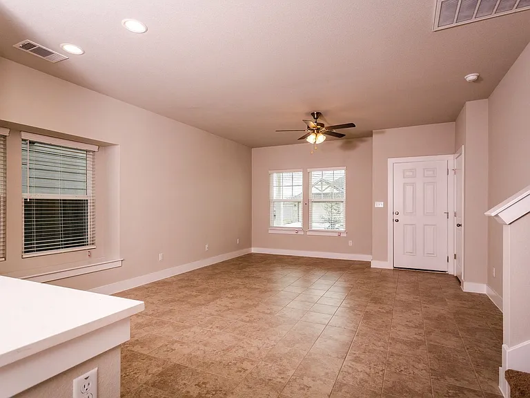 4720 Portillo Way — Photo 4