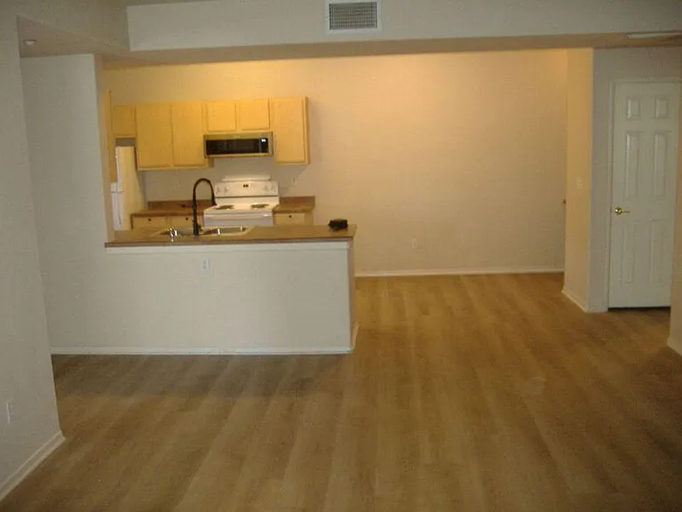 24909 Madison Ave #821 — Photo 9