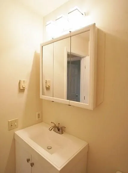 16 Glenwood Ave #7 — Photo 7