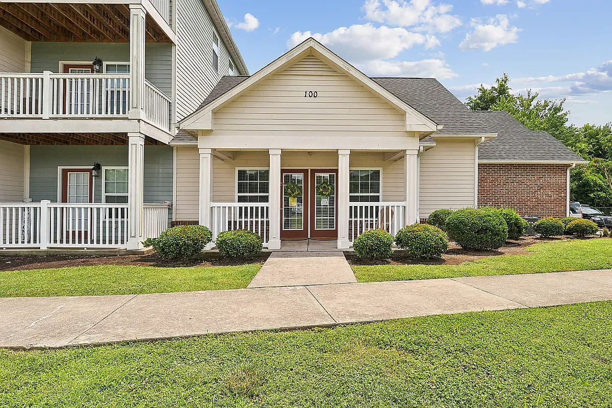 Royce Hill Apartment — Photo 3