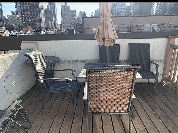 2nd image of 319 E 90th St #5C