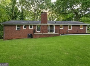 3248 Hilltop Cir, Gainesville, GA 30506