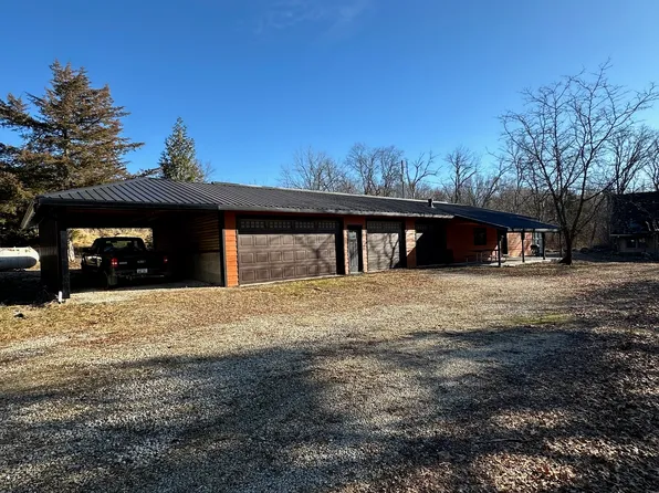 2236 Carver Rd, Winterset, IA 50273