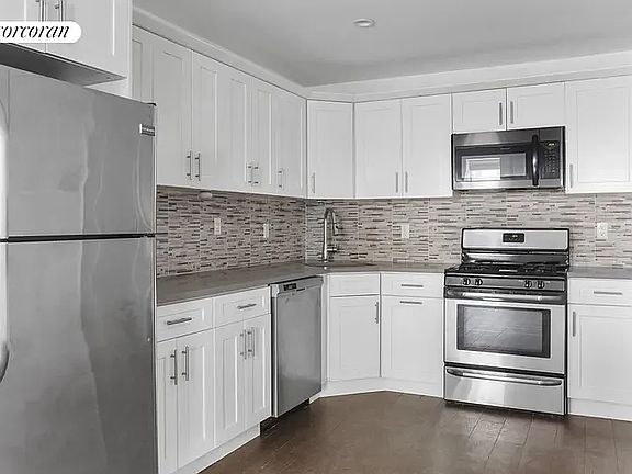 4th image of 1073 Hancock St #1