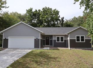11893 Pine St, Trempealeau, WI 54661