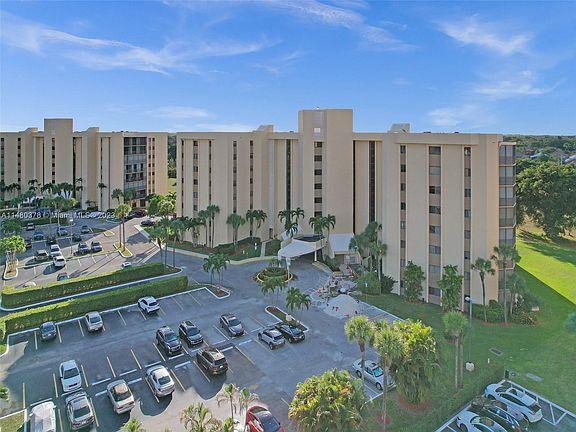 4th image of 7200 Radice Ct APT 602