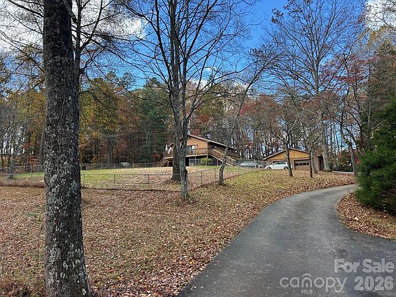 3rd image of 719 Teague Town Rd