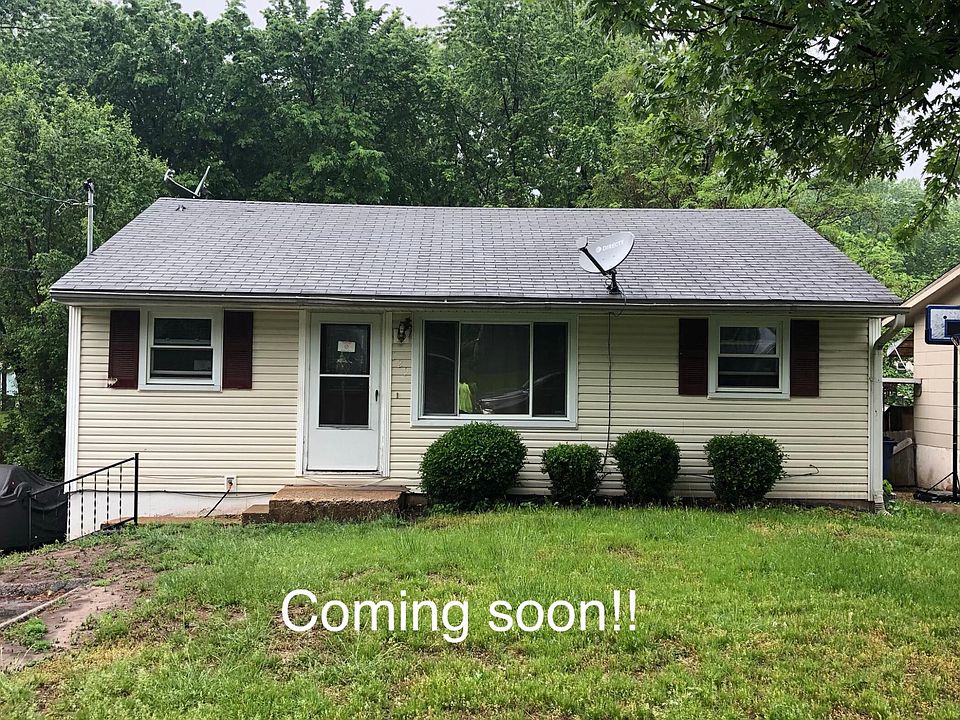 1st image of 229 Anistasia Dr