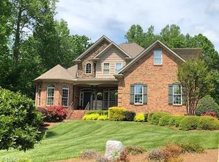 5006 Robdot Dr, Oak Ridge, NC 27310