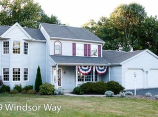 29 Windsor Way, Camp Hill, PA