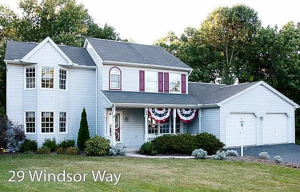 29 Windsor Way photo 1