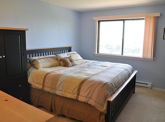 2nd image of 850 Des Plaines Ave APT 709