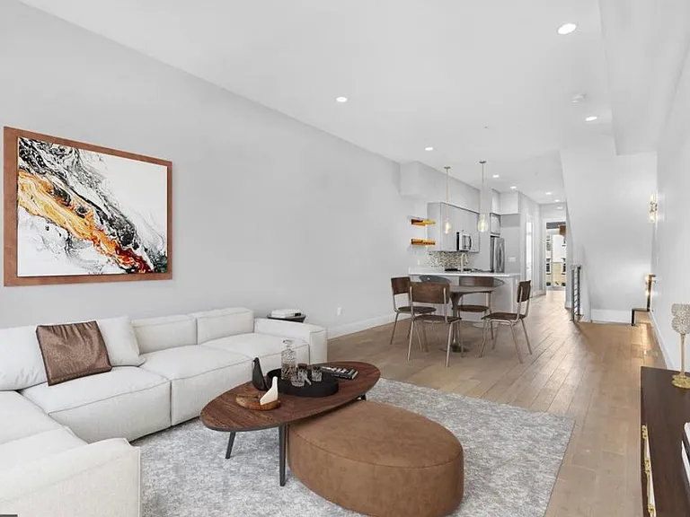 3229 Sherman Ave NW — Photo 5