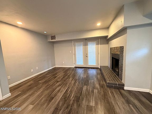 3rd image of 2237 Kietzke Ln #123