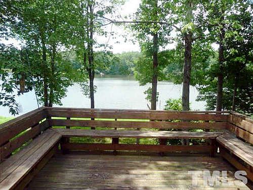 4th image of 918 Shorefront Ln