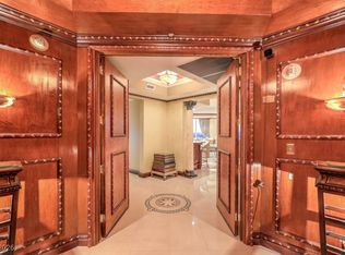 TURNBERRY PLACE, Las Vegas, NV 89109