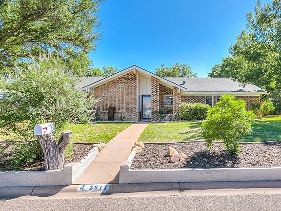 2nd image of 2811 Canyon Creek Dr