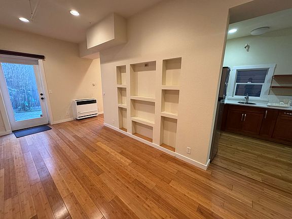 3rd image of 1285-1287 2nd Ave #A