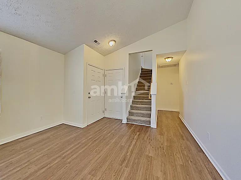 5034 Timber Trail Dr — Photo 7