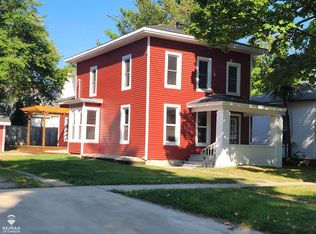 521 N Saginaw St, Owosso, MI 48867