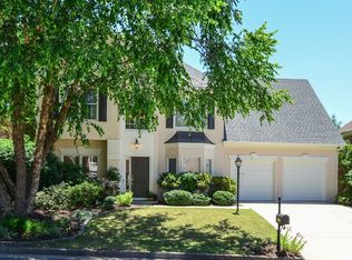 4525 Springvale Cir, Dunwoody, GA 30338