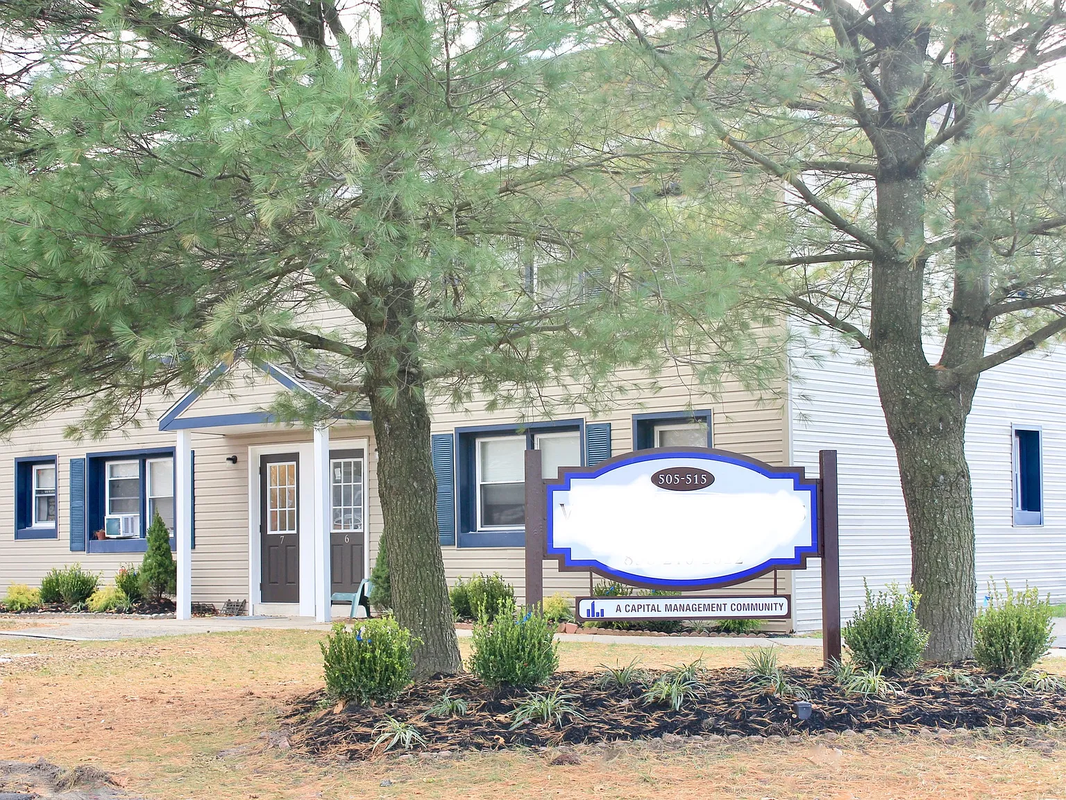 2 bed, 736 sqft, $1,500 — Photo 1