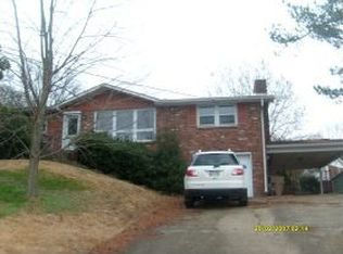 520 Glenpark Dr, Nashville, TN 37217