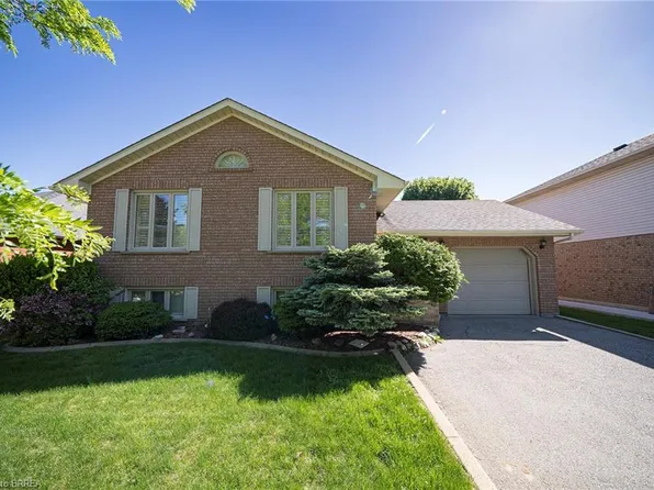 23 Trillium Way, Brantford, ON N3R 7T7