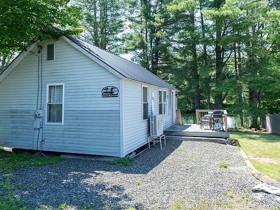 4th image of 333 Smithfield Road #4