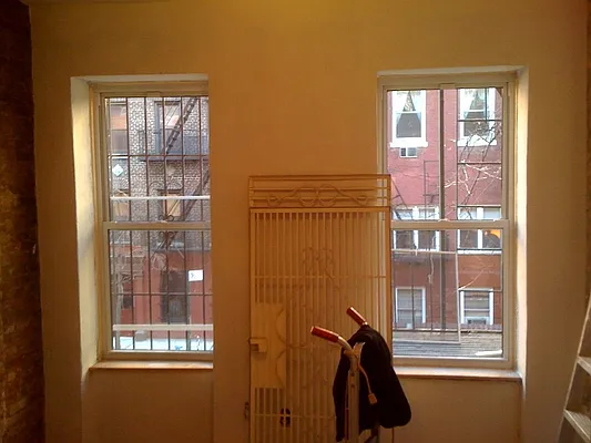 Rented by Urban Real Estate Inc | media 28