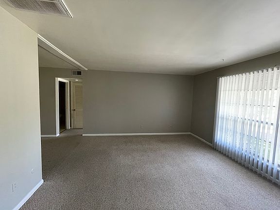 5th image of 5326 N Humboldt Ave #204
