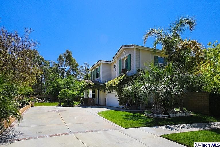 1st image of 27610 Olive Mill Ct