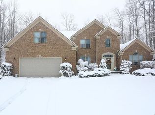 40 Winterhall Rd, Orchard Park, NY 14127