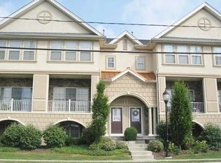 730 Green Ln, Union, NJ 07083