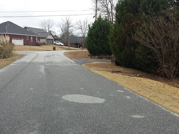 4th image of 66 Lee Road 2001