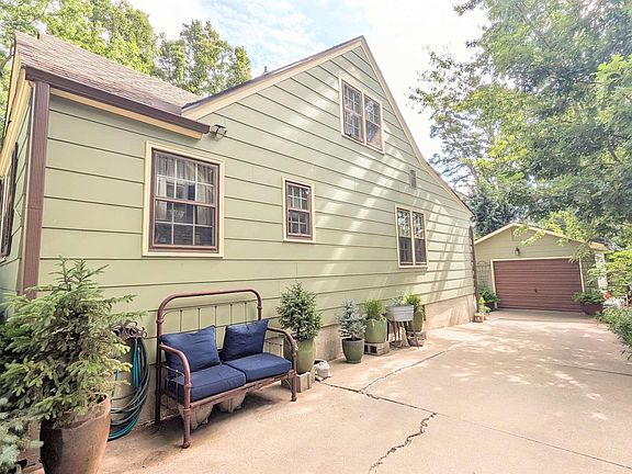 4th image of 716 Garfield St