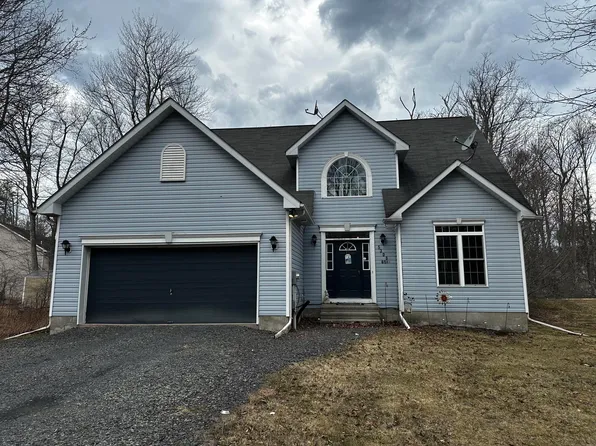 5308 Apache Trl, Tobyhanna, PA 18466
