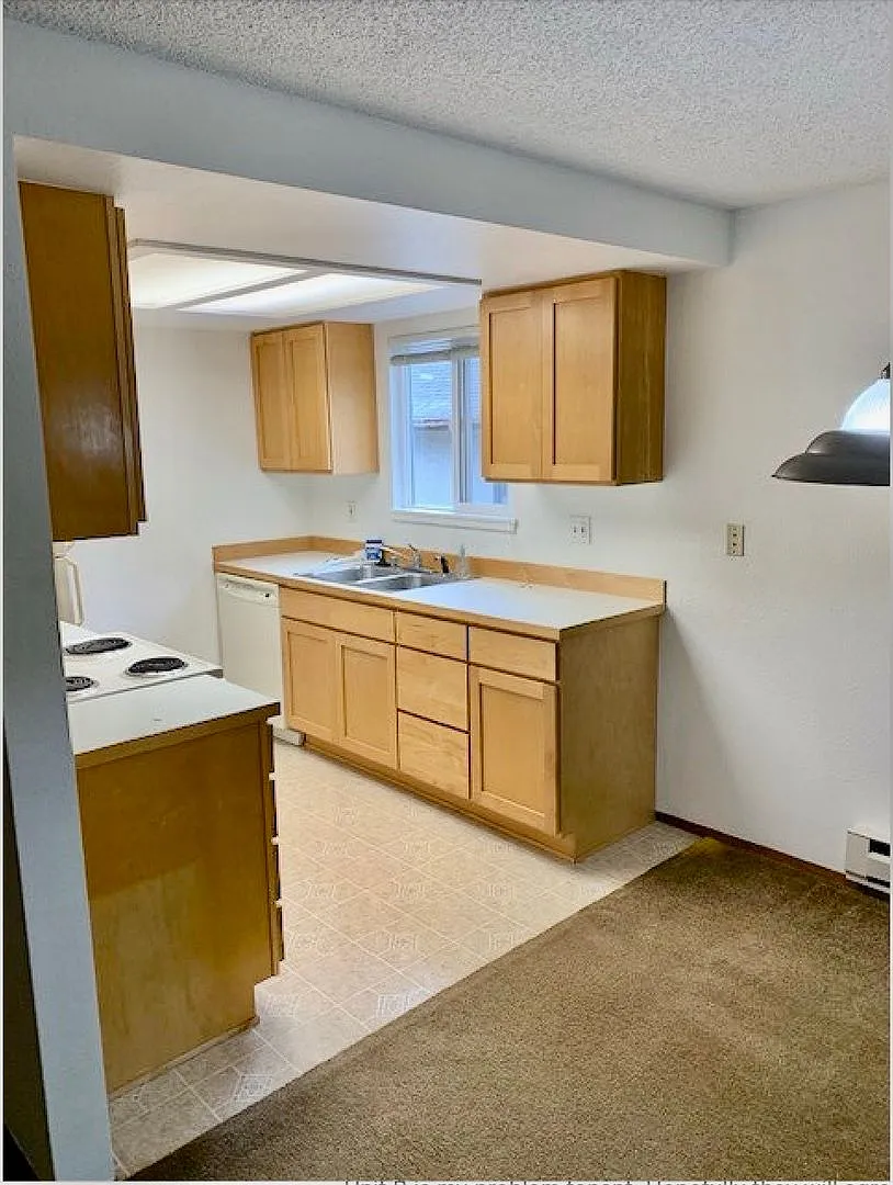 Building Photo - Carroll 4 Plex (LO)